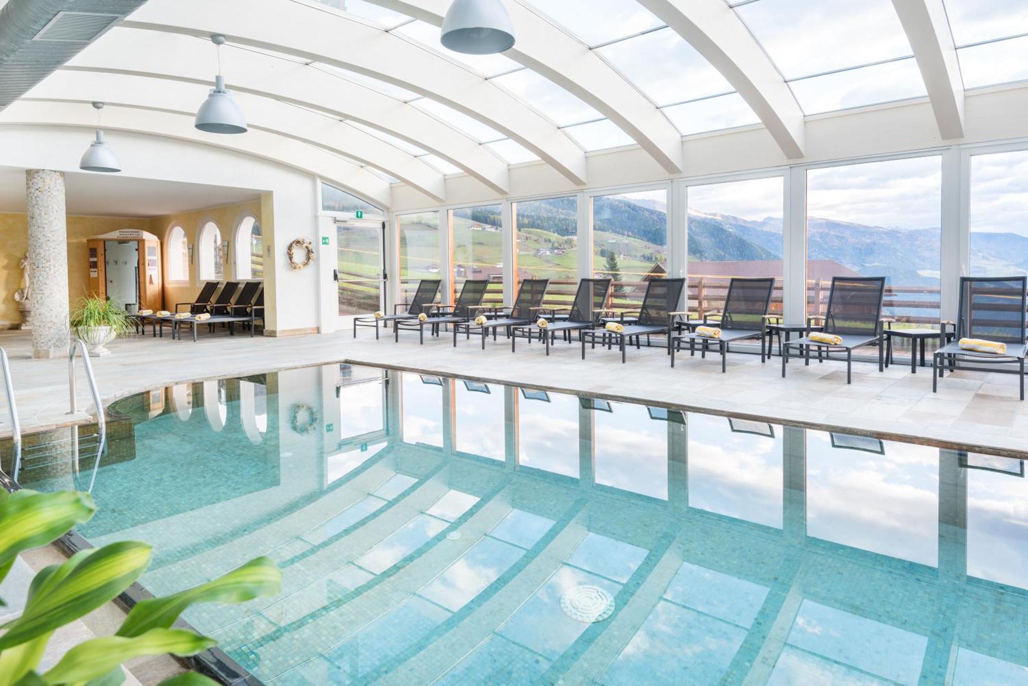 Hotel Alpenfrieden Maranza Ngoại thất bức ảnh