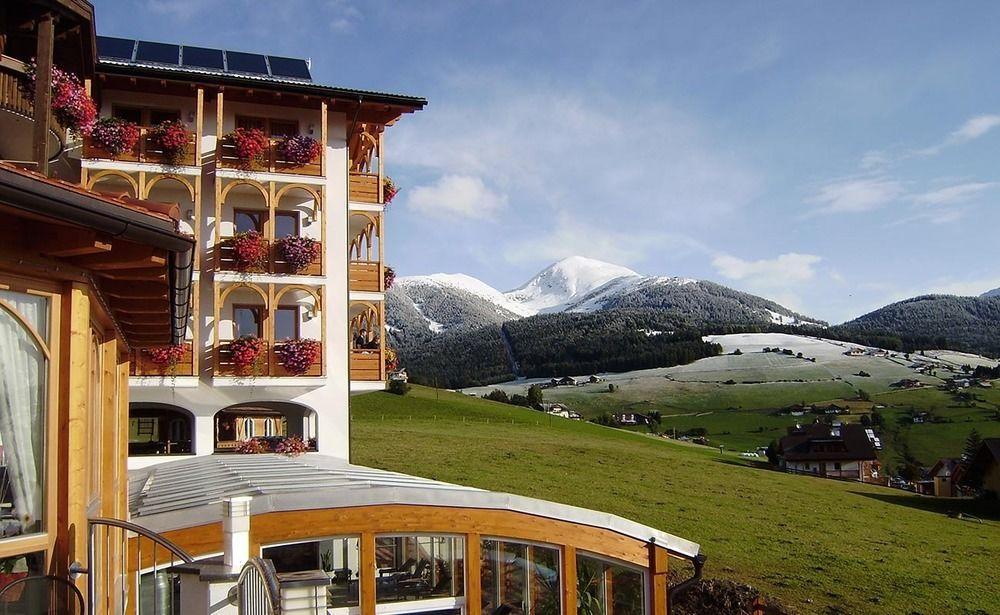 Hotel Alpenfrieden Maranza Ngoại thất bức ảnh